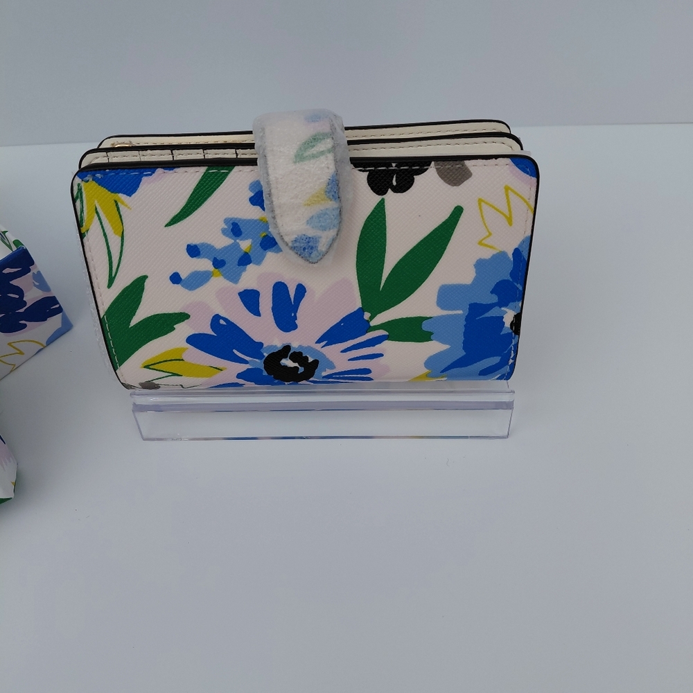 Kate Spade Madison Floral Medium Bifold Wallet  New in Box - Picture 3 of 8